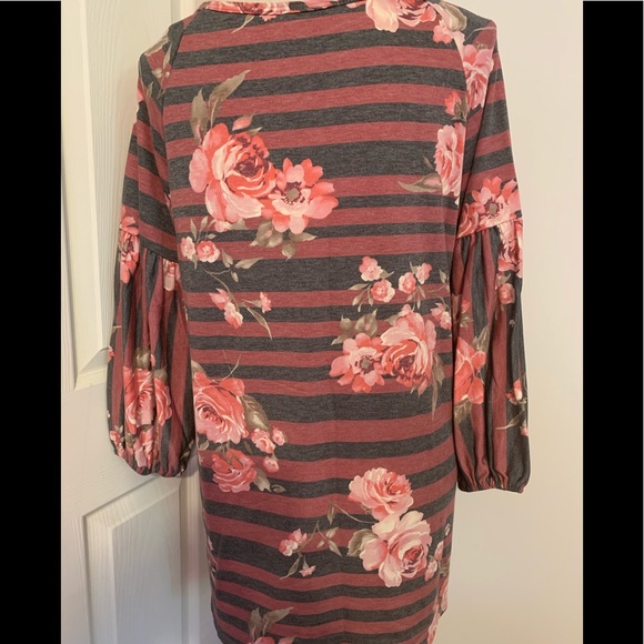 Mauve Pink Floral Stripe Print Slub Shoulders Top - Picture 4 of 9